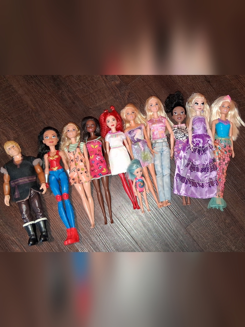 Barbie Dolls Bundle with Red, Blue, Purple, Pink, White, 11 Dolls